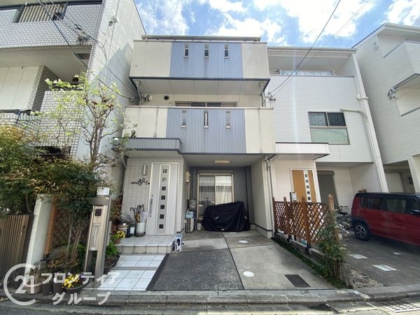 京都市伏見区深草平田町　中古一戸建て