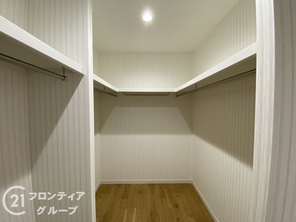 久世郡久御山町栄３丁目の中古一戸建て