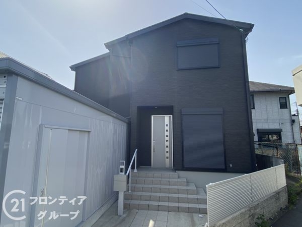 久世郡久御山町栄３丁目　中古一戸建て