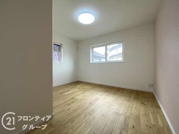 久世郡久御山町栄３丁目の中古一戸建て