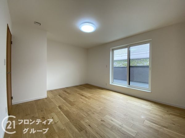 久世郡久御山町栄３丁目の中古一戸建て