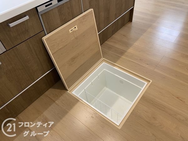 京都市伏見区醍醐大高町　新築一戸建て　１期　1号棟