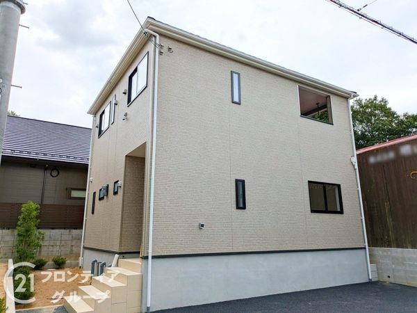 大津市瀬田５丁目　新築一戸建て　第２　２号棟