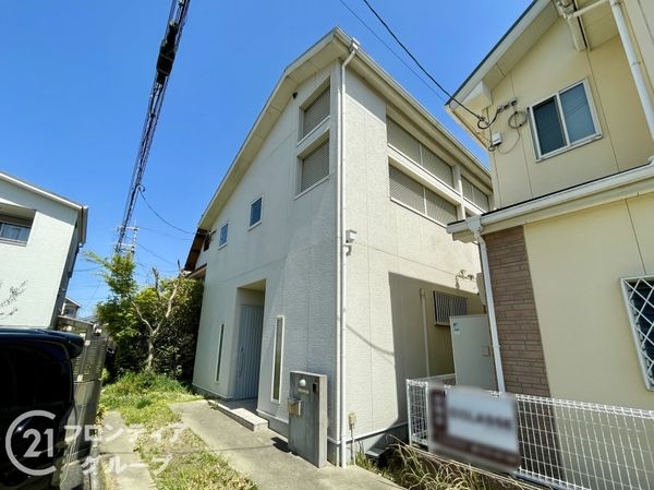八幡市美濃山宮ノ背の中古一戸建て