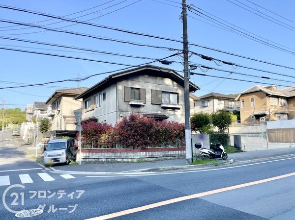 宇治市折居台１丁目の中古一戸建て