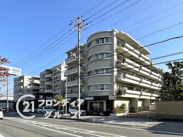 グラン・フェルティくずはサンクコート　中古マンション