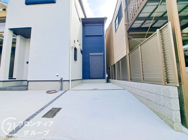 京都市山科区小山南溝町　新築一戸建て