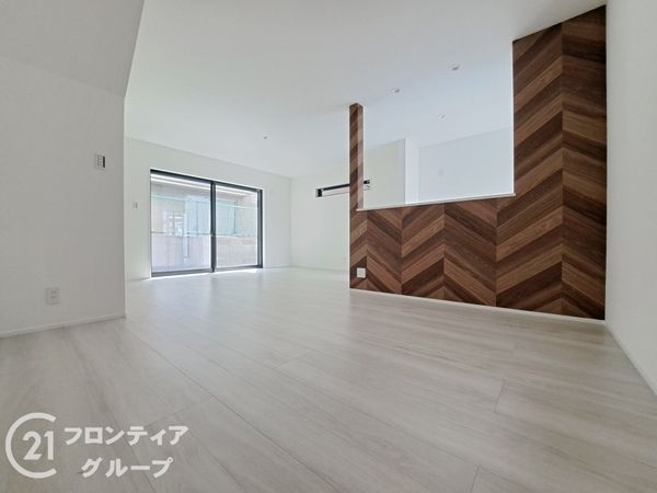 京都市山科区小山南溝町　新築一戸建て