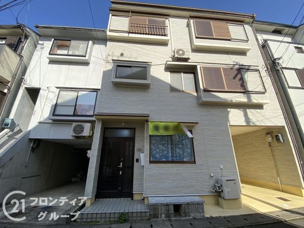 京都市南区久世殿城町の中古一戸建て