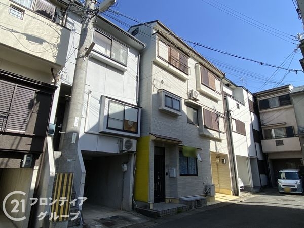 京都市南区久世殿城町の中古一戸建て