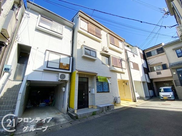 京都市南区久世殿城町　中古一戸建て