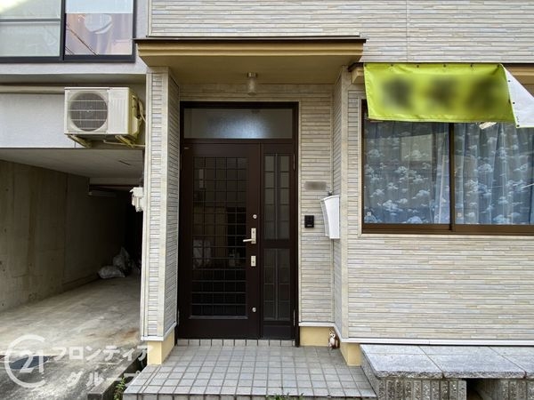 京都市南区久世殿城町　中古一戸建て
