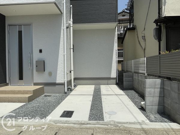 京都市山科区西野楳本町　新築一戸建て