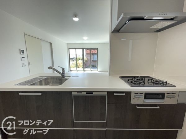 京都市山科区西野楳本町　新築一戸建て