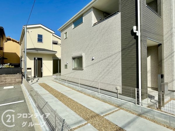 宇治市伊勢田町南遊田　新築一戸建て　２期　２号棟