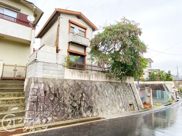 城陽市富野森山の中古一戸建て