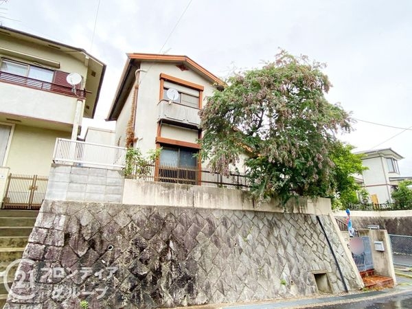 城陽市富野森山の中古一戸建て