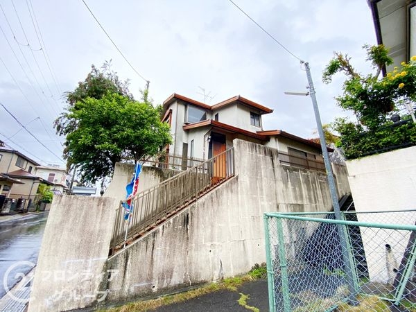 城陽市富野森山の中古一戸建て