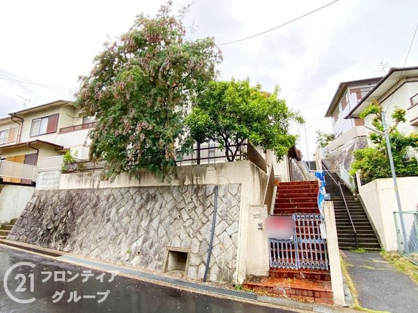 城陽市富野森山の中古一戸建て