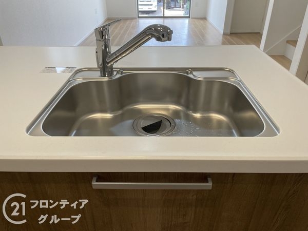 京都市伏見区日野西大道町　新築一戸建て　２期　１号棟