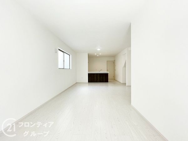 京都市伏見区日野西大道町　新築一戸建て　２期　３号棟