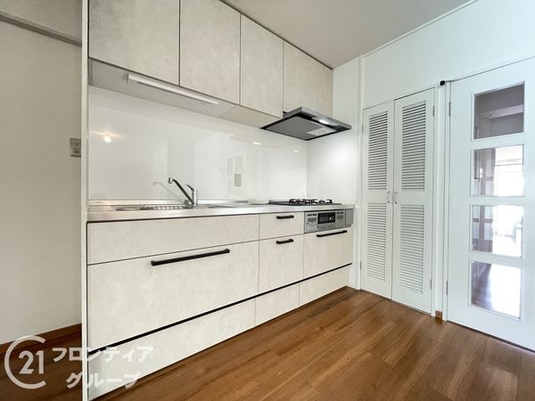 エクセルハイツ新田辺１号棟　中古マンション