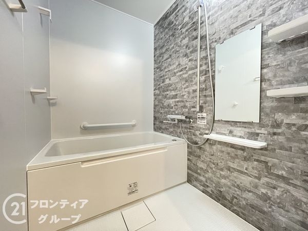 エクセルハイツ新田辺１号棟　中古マンション