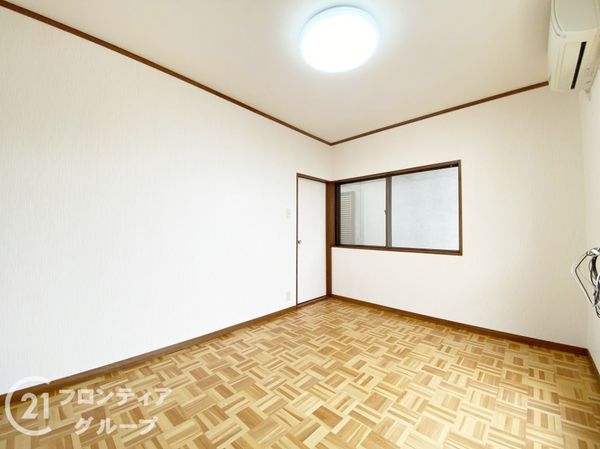 城陽市寺田宮ノ谷の中古一戸建て