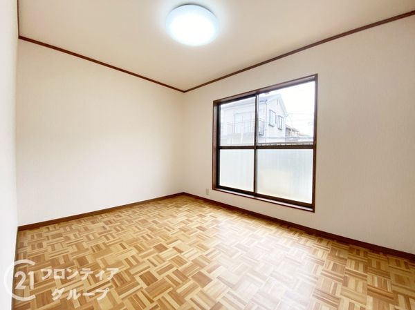 城陽市寺田宮ノ谷の中古一戸建て