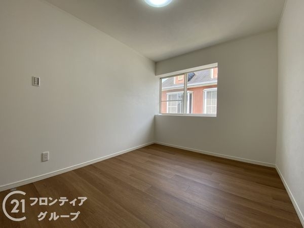 宇治市五ケ庄寺界道の中古一戸建て