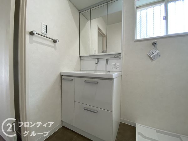 宇治市五ケ庄寺界道の中古一戸建て