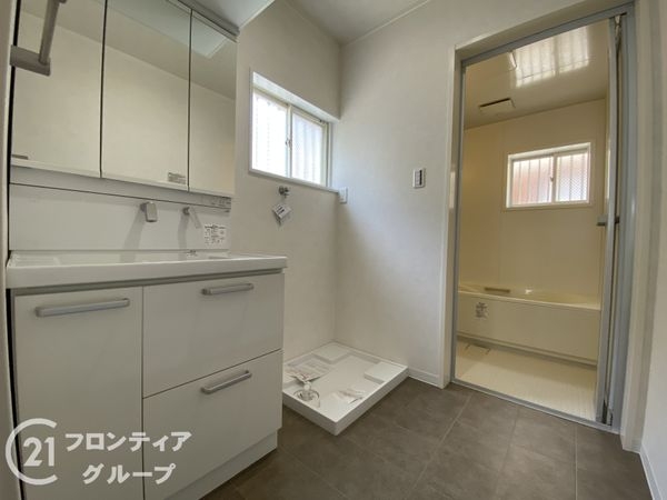 宇治市五ケ庄寺界道の中古一戸建て