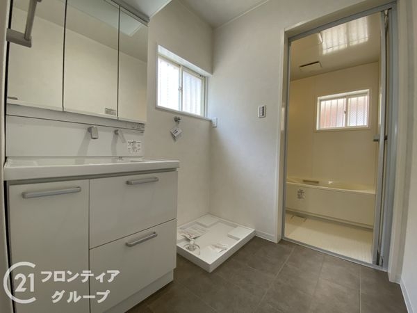 宇治市五ケ庄寺界道の中古一戸建て