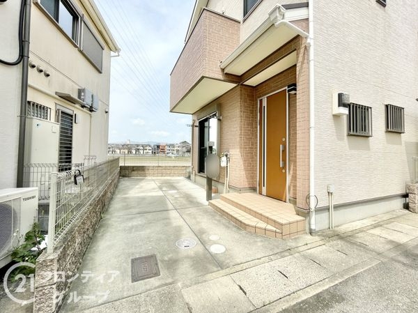 京都市伏見区羽束師鴨川町の中古一戸建て