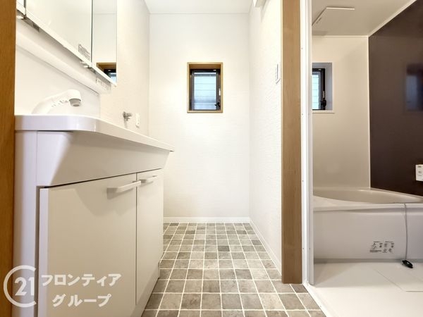 宇治市小倉町山際の中古一戸建て