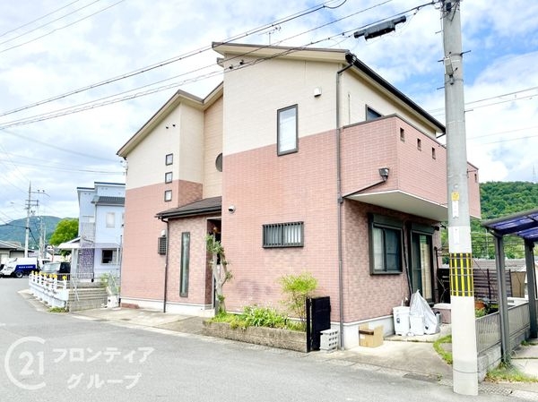 宇治市木幡平尾の中古一戸建て
