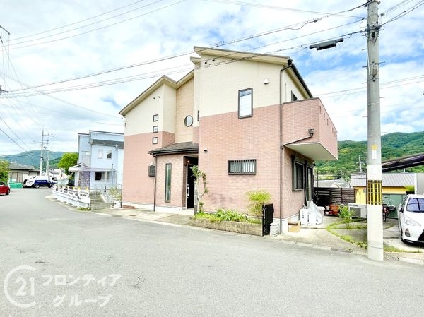 宇治市木幡平尾の中古一戸建て