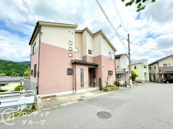宇治市木幡平尾の中古一戸建て