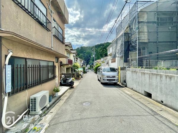 京都市山科区四ノ宮小金塚の中古一戸建て