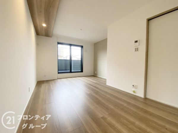 京都市伏見区舞台町　新築一戸建て　全１区画