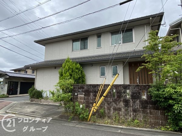 京田辺市同志社山手１丁目の中古一戸建て