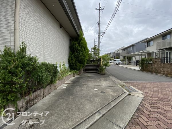 京田辺市同志社山手１丁目の中古一戸建て