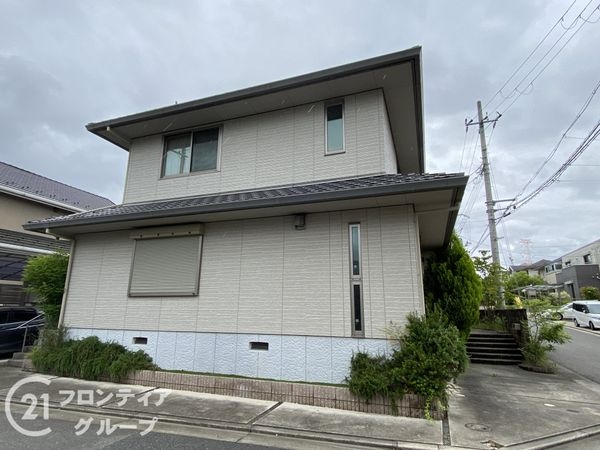 京田辺市同志社山手１丁目の中古一戸建て