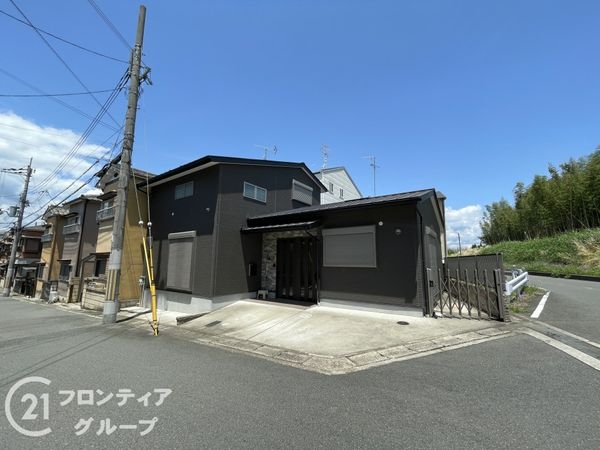京都市伏見区羽束師鴨川町の中古一戸建て