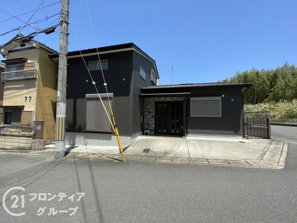 京都市伏見区羽束師鴨川町の中古一戸建て