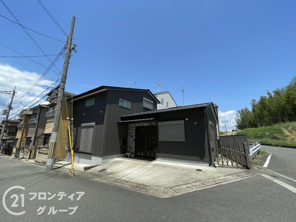 京都市伏見区羽束師鴨川町の中古一戸建て