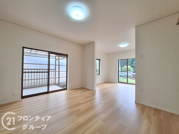 大津市仰木の里７丁目の中古一戸建て