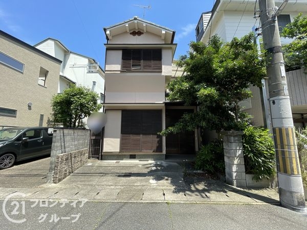 京都市山科区御陵四丁野町の中古一戸建て