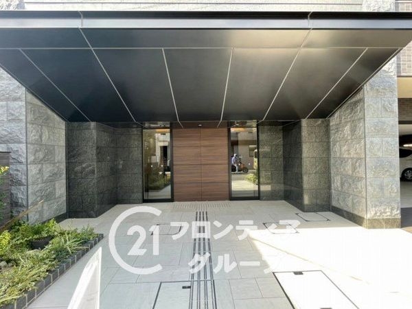 プレサンスロジェ城陽寺田駅前　中古マンション