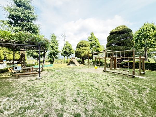 嵐山ロイアルハイツ第3号棟　中古マンション